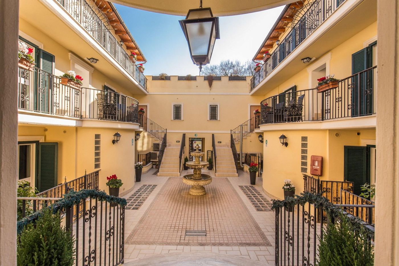 Aurelia-Vatican-Apartments-Terrace-2