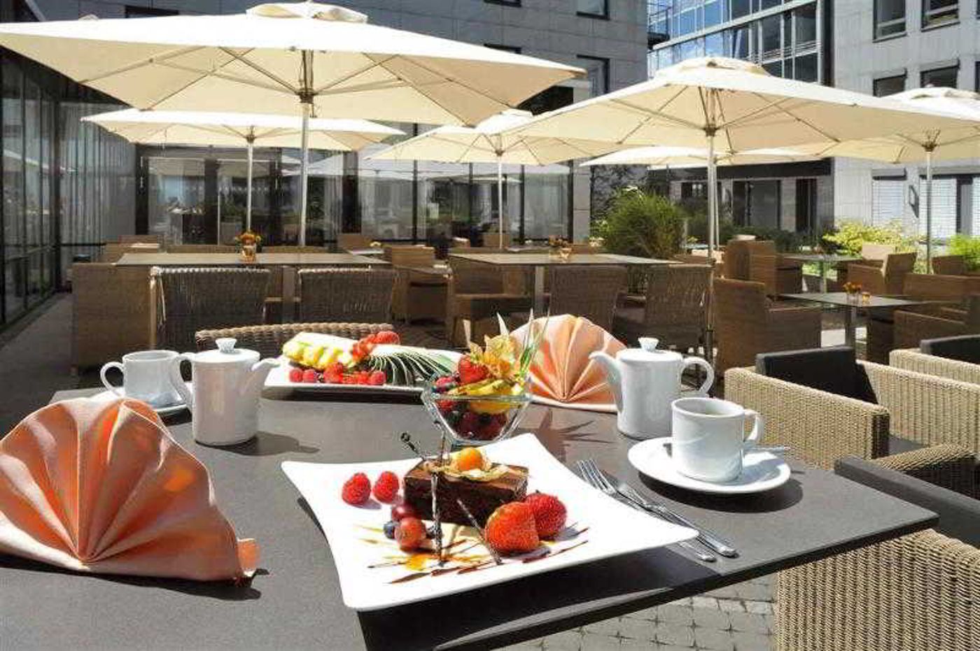 Mercure Hotel Duesseldorf City Nord - Germany - DUESSELDORF - Terrace - 1