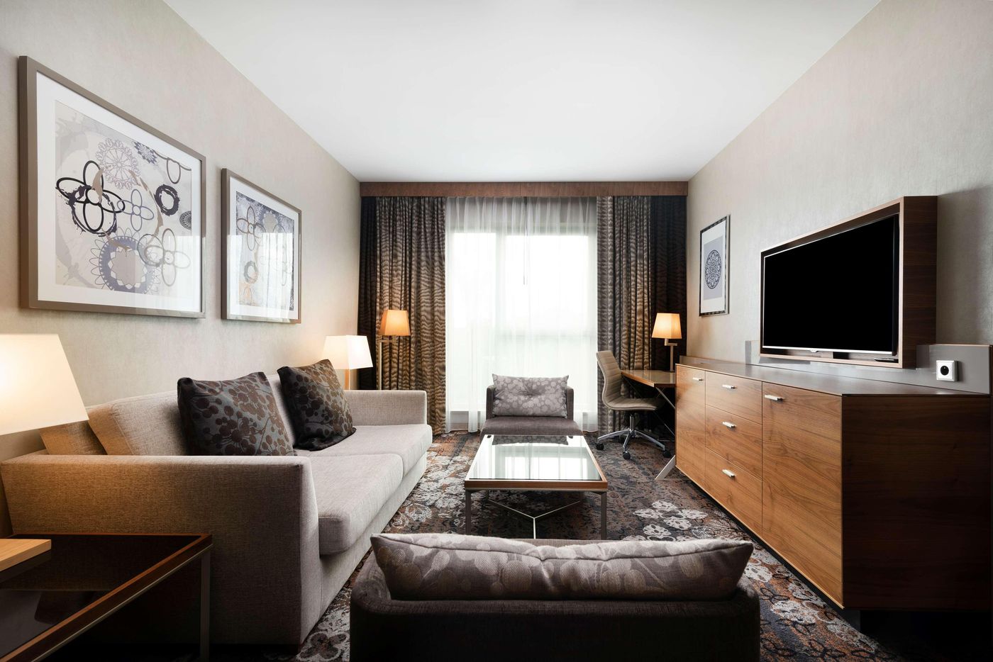 DoubleTree-by-Hilton-Krakow-Hotel---Convention-Cen-Room-35