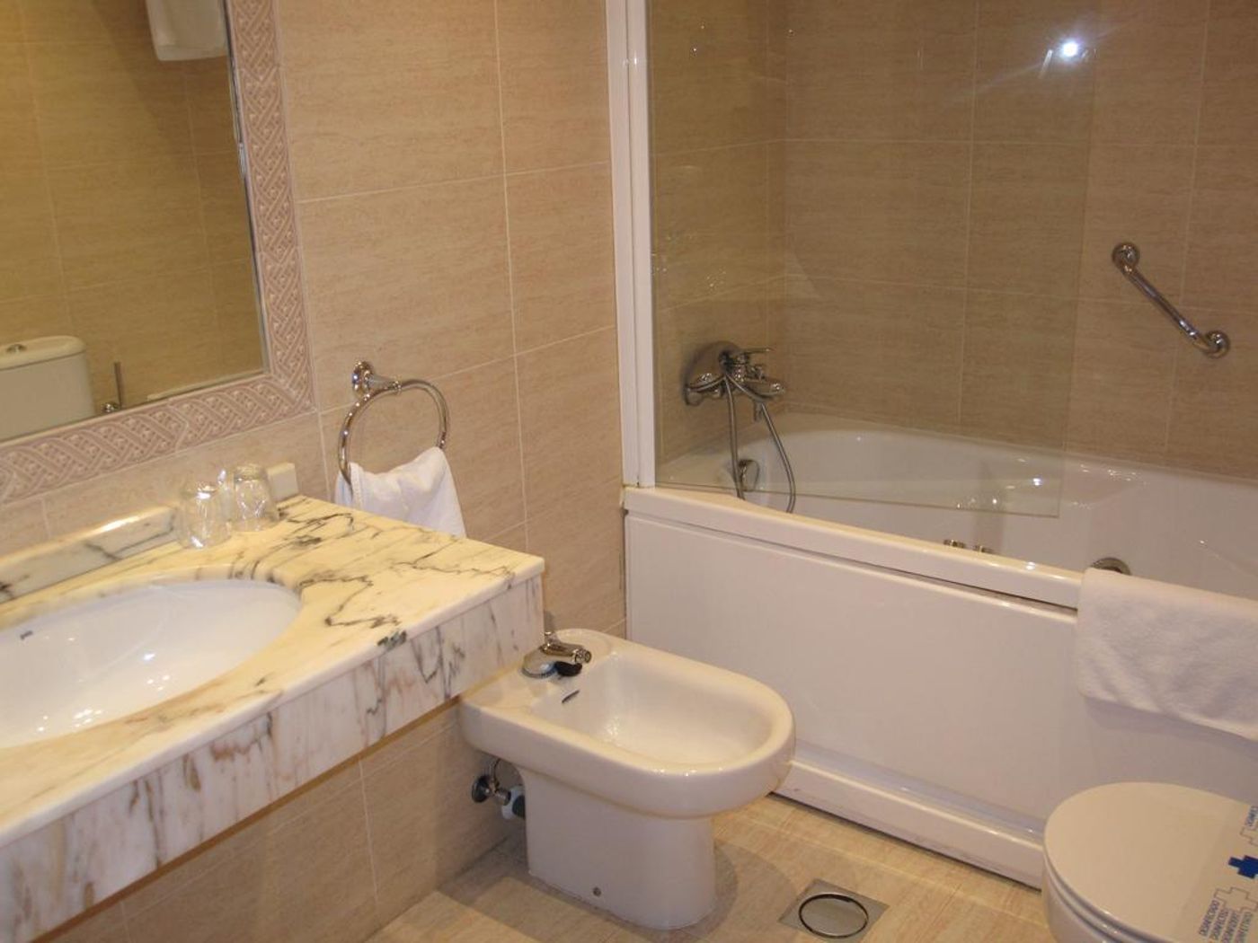 Abadia Camino De Santiago-Spain-BURGOS-General view-5