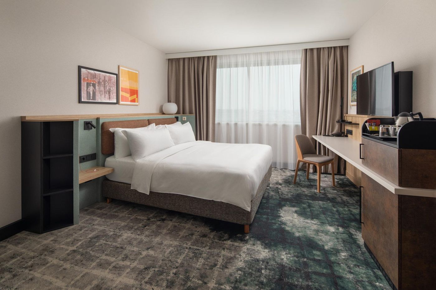 Crowne-Plaza-Budapest-Room-35