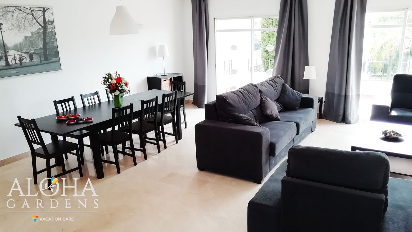 Aloha-Gardens-Room-33