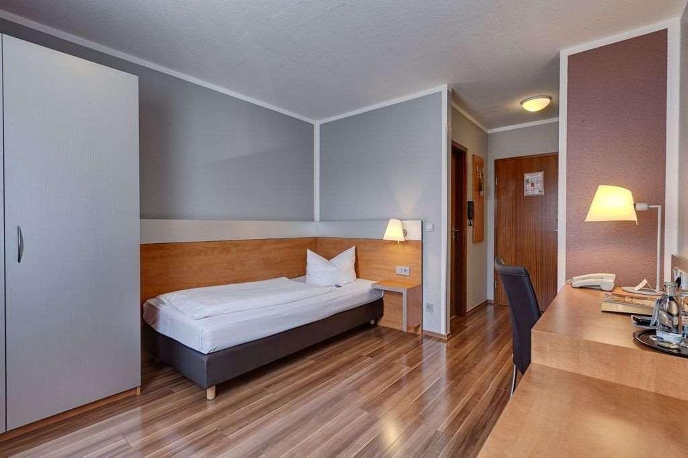 Attimo Hotel Stuttgart-Germany-STUTTGART-Room-10