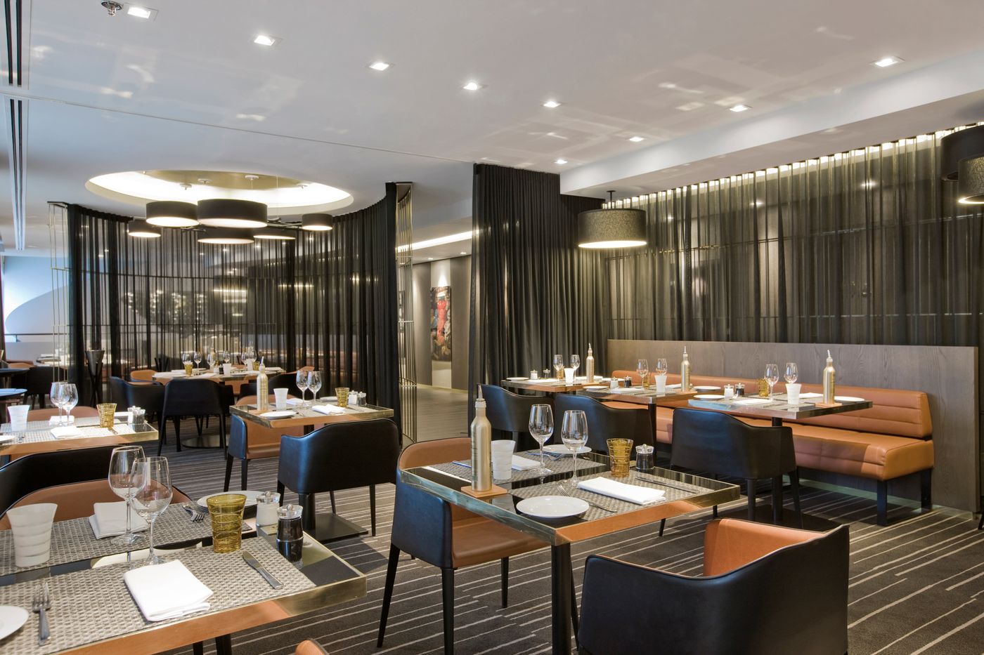 Pullman-Brussels-Centre-Midi-Restaurant-55