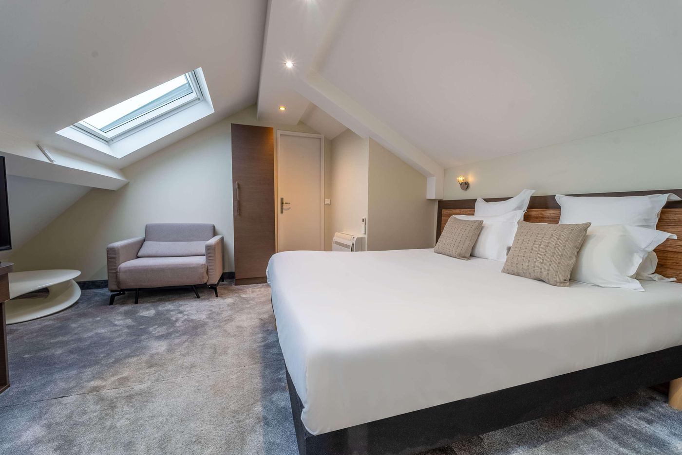 Qualys-Hotel-Apolonia-Mouffetard-Paris-5-Room-27