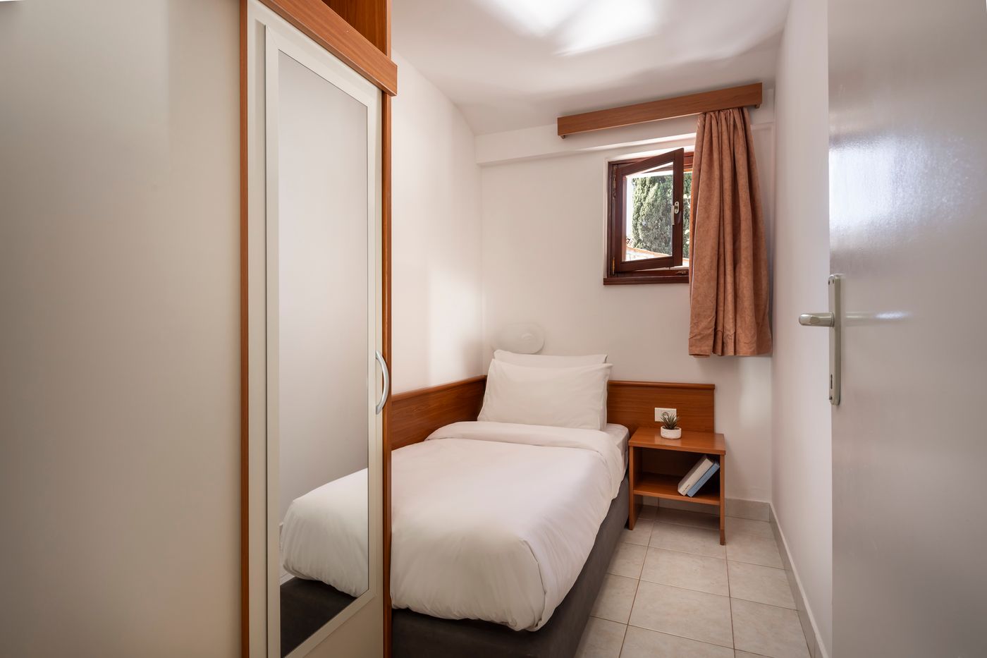 Maistra-Select-Villas-Rubin-Resort-Room-23