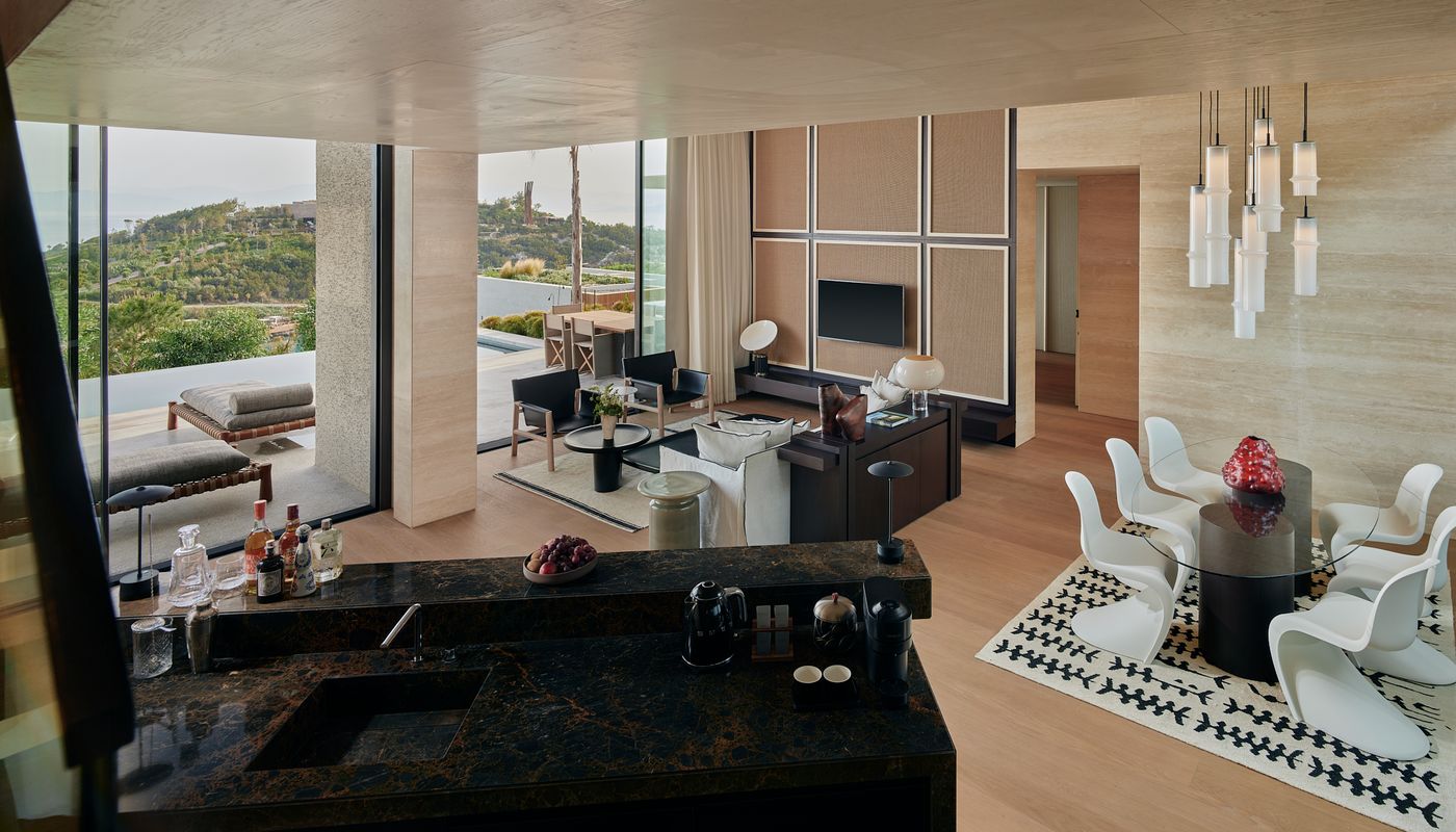 Hilton-Bodrum-Turkbuku-Resort---Spa-Room-35