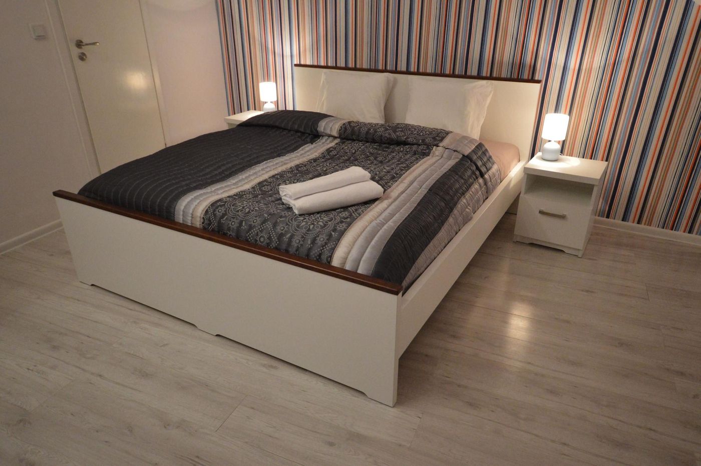 Cracow-Central-Aparthotel-Room-7