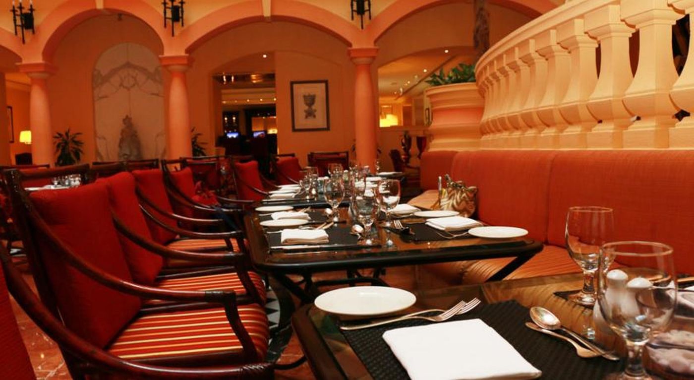 Grand-Excelsior-Deira-Hotel-Restaurant-50