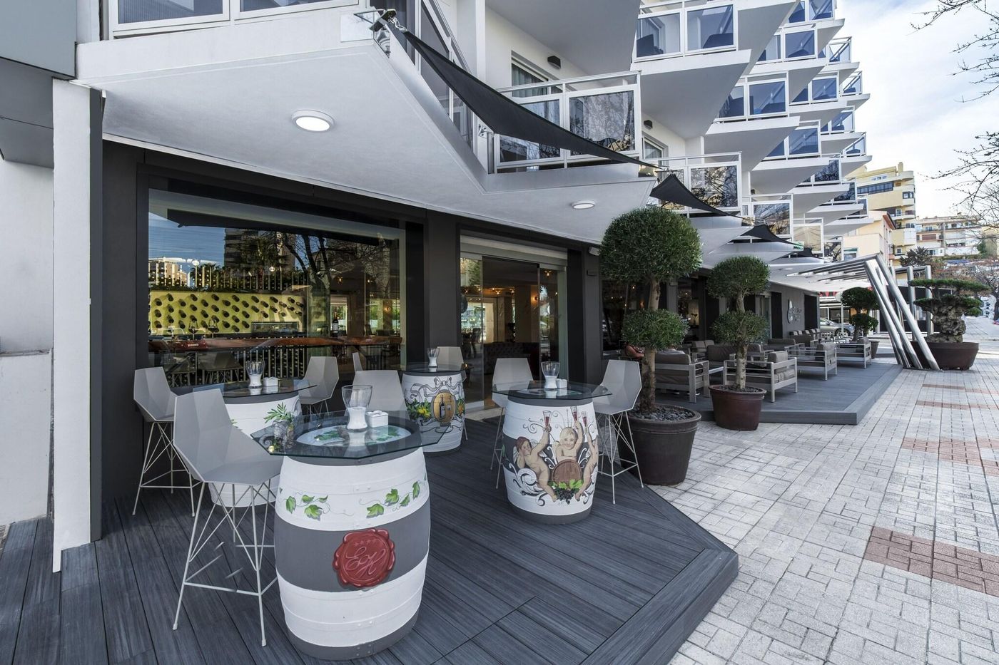 Don-Paquito-Terrace-19