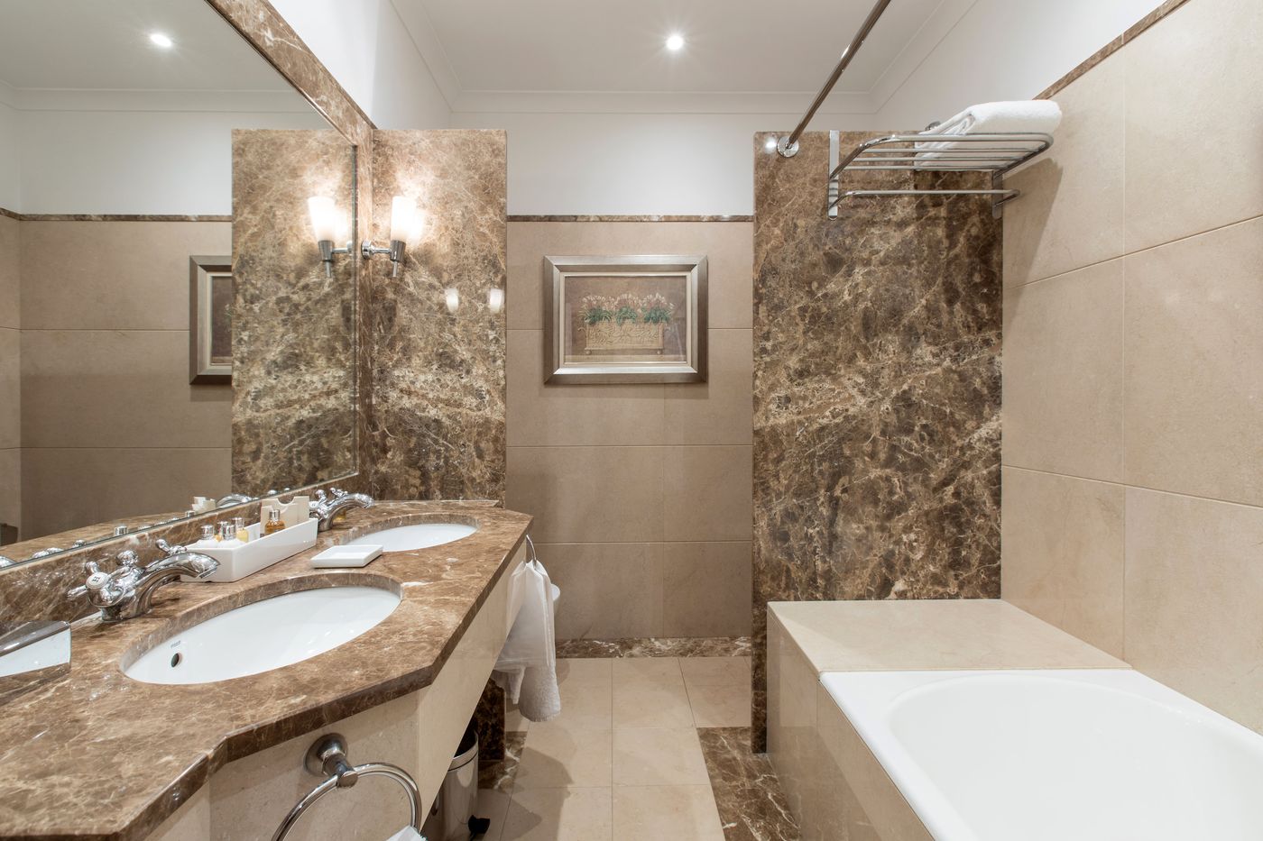 Palacio-Estoril-Hotel-Golf---Spa-Room-28