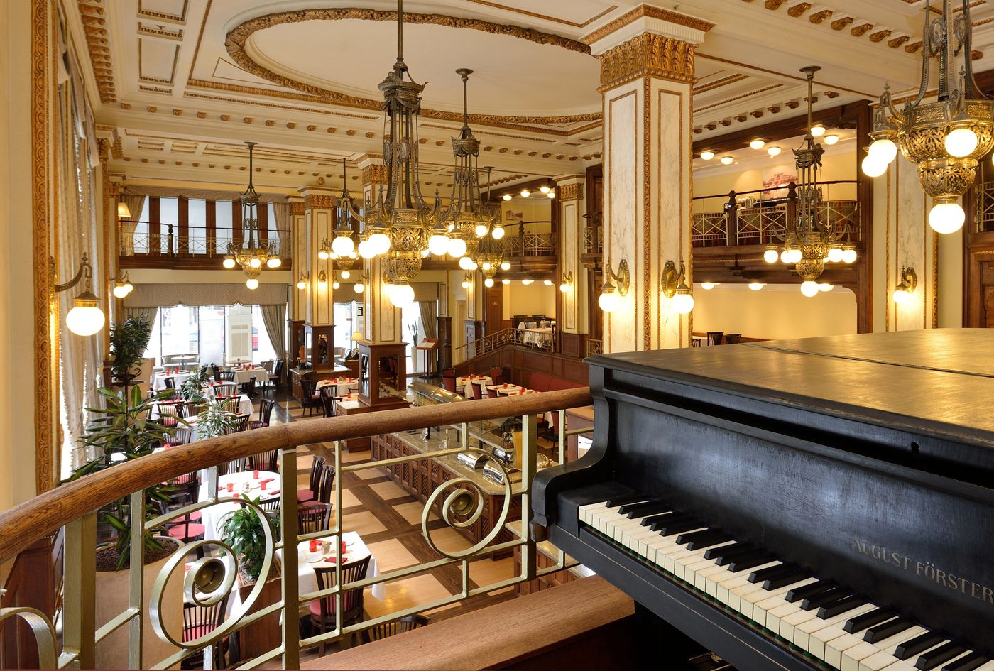 Novotel-Budapest-Centrum-Restaurant-25