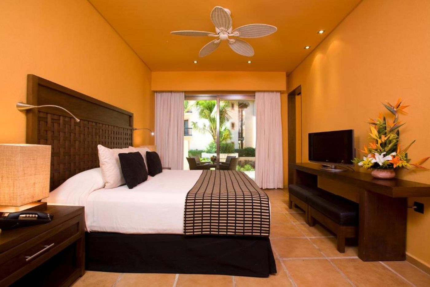 Catalonia-Riviera-Maya-All-Inclusive-Room-28