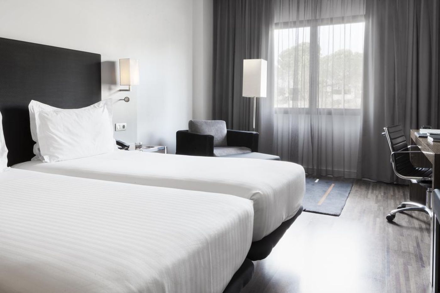 Hotel-Palau-de-Bellavista-Girona-by-URH-Room-3