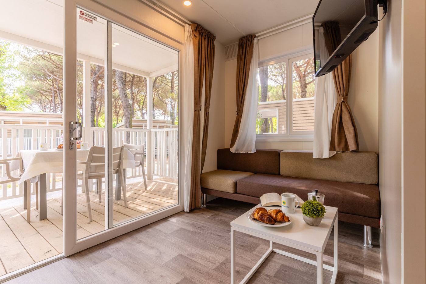 Club-Del-Sole-Roseto-Degli-Abruzzi-Easy-Camping-Room-36