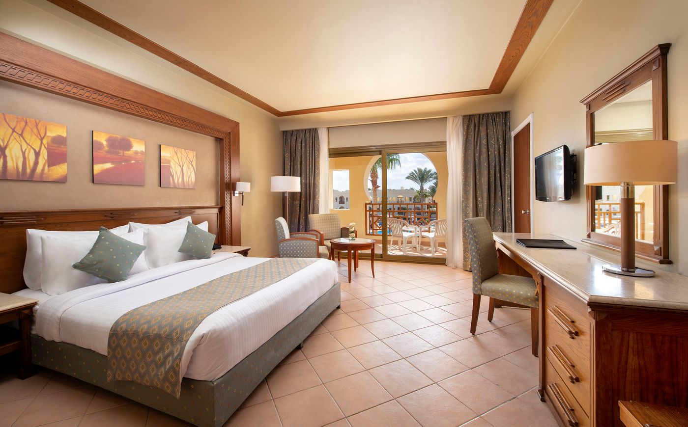 Charmillion Club Resort