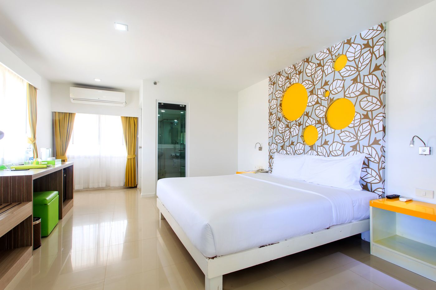 Samui-Verticolor-Room-19