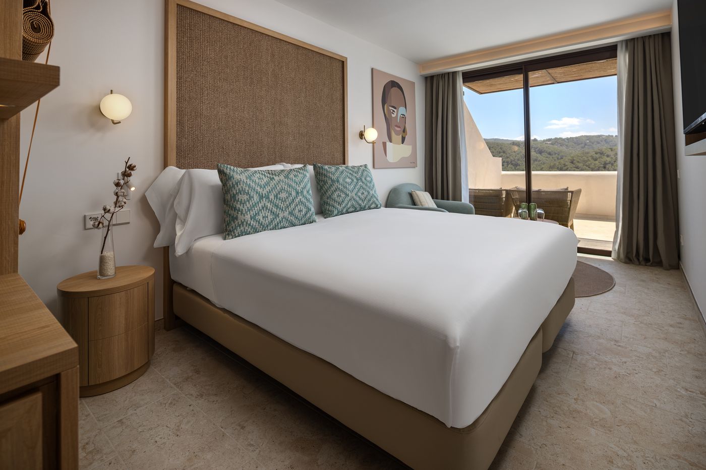 Club Cala San Miguel Hotel Ibiza, Curio Collection by Hilton