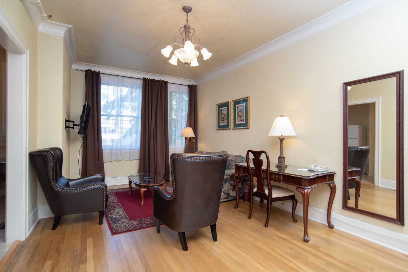 MarQueen-United States-SEATTLE-Room-4