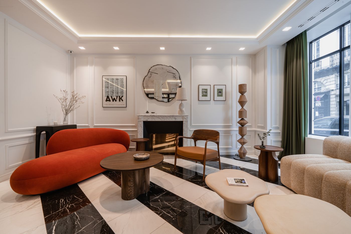 Hotel-Bourgogne---Montana-Lobby-10