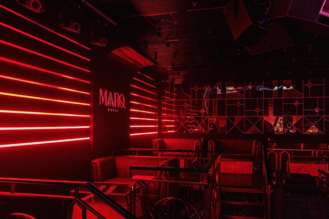 Dubai-Marine-Beach-Resort-and-Spa-Bar-66
