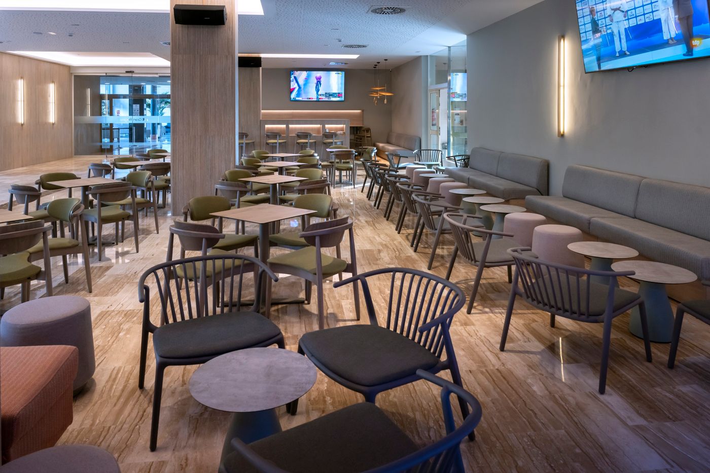 4R-Gran-Regina-Hotel-Bar-33