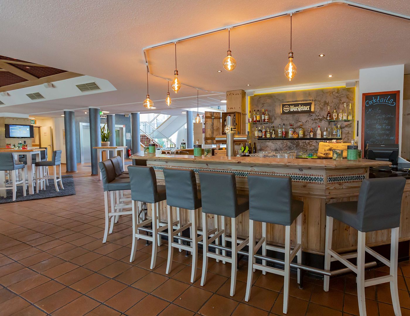 Essential by Dorint Remscheid - Germany - REMSCHEID - Bar - 10