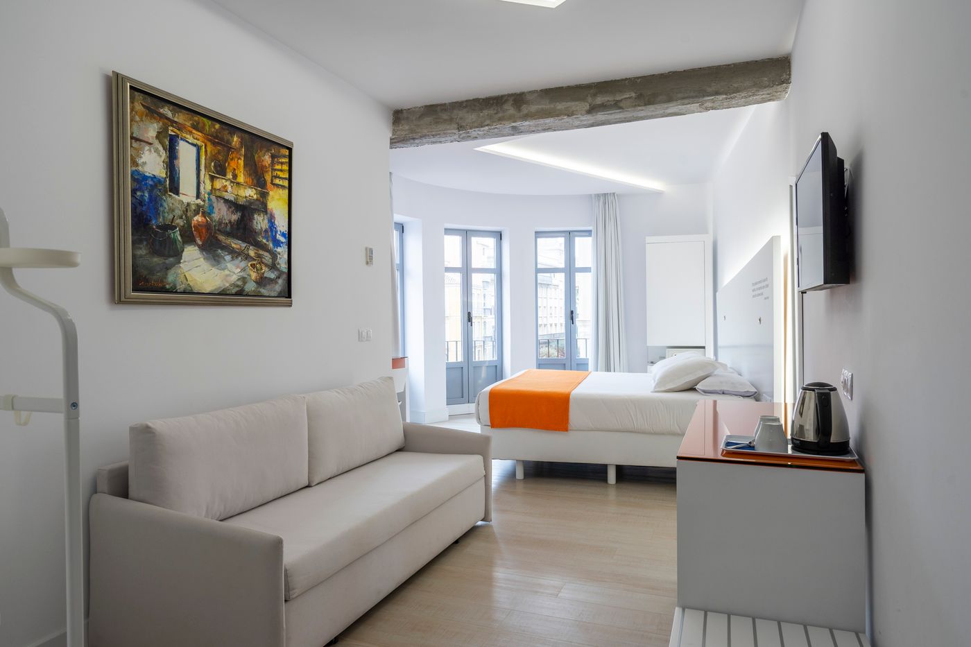 Atarazanas-Malaga-Boutique-Hotel-Room-14