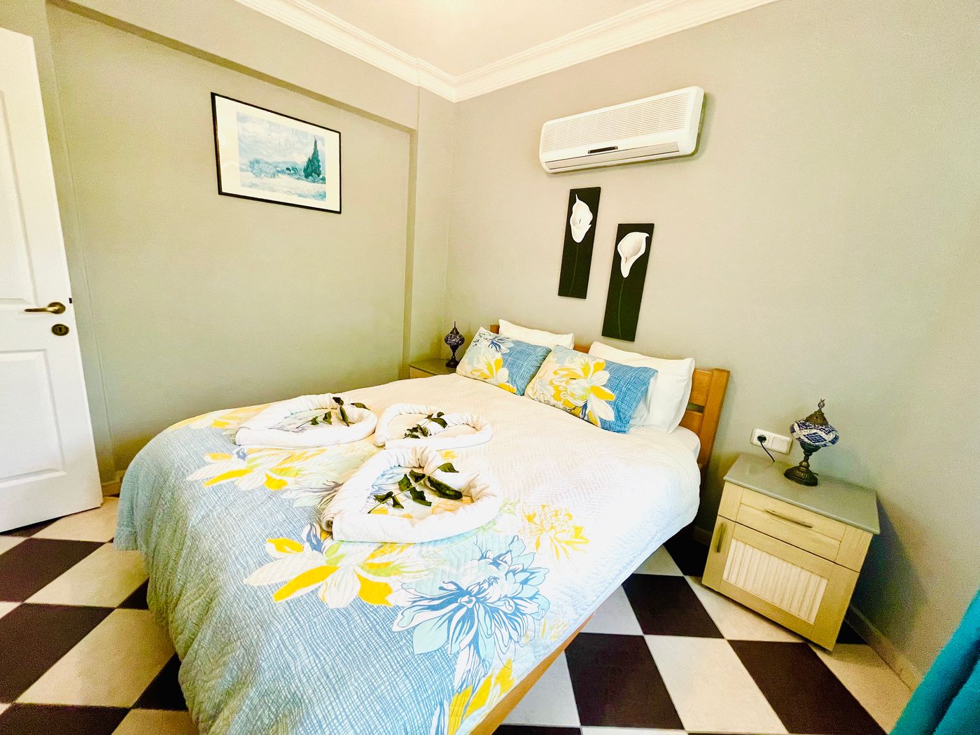 Mountain Valley Apartments 