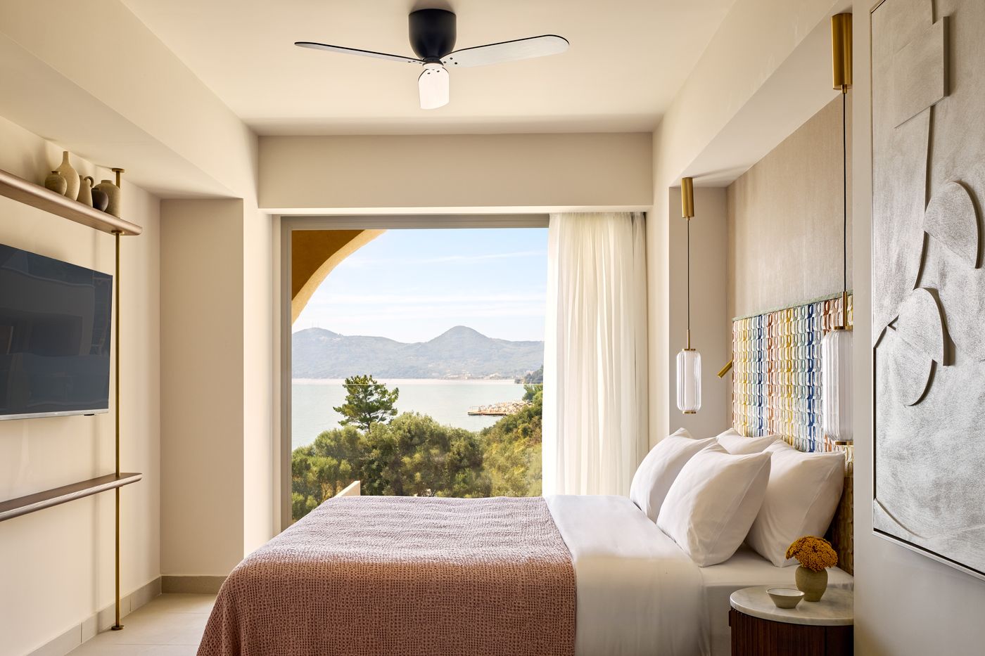 19.08.25 Avali, Mar-Bella Collection