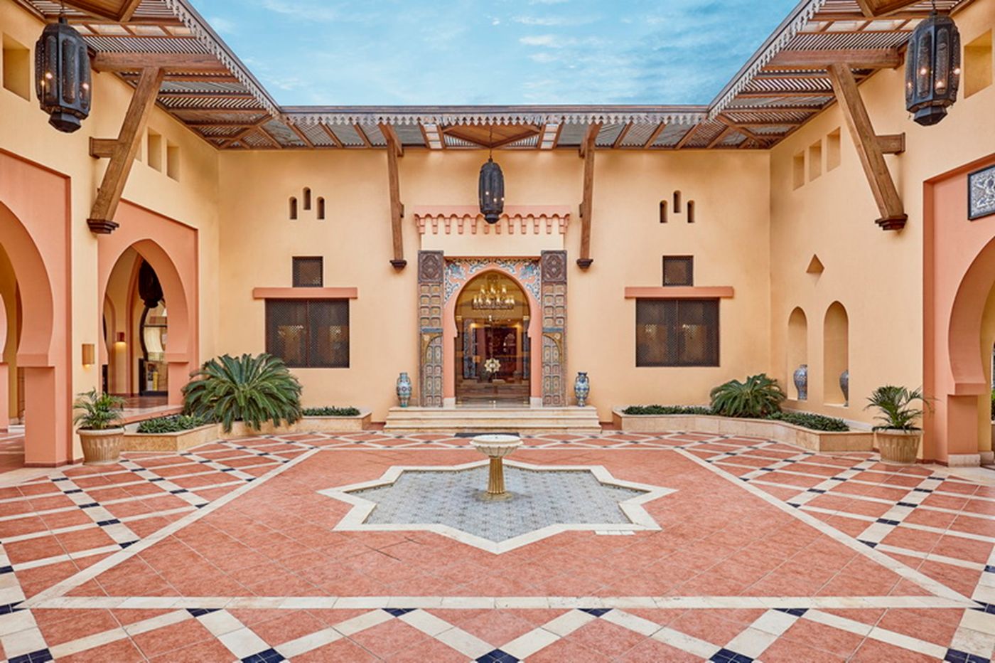 Steigenberger-Coraya-Beach-Lobby-35