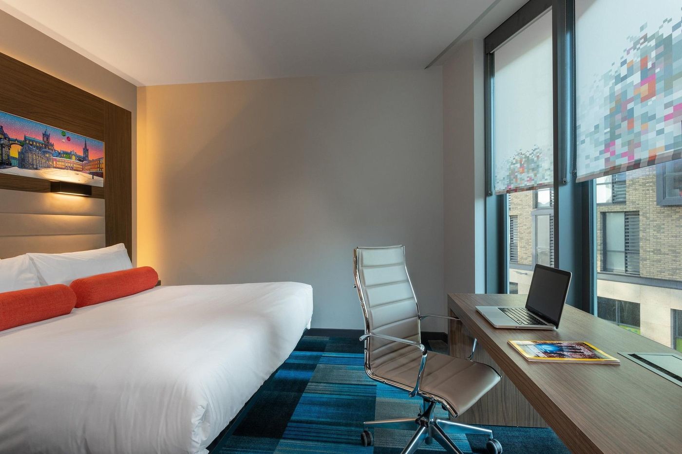 Aloft-Dublin-City-Room-35