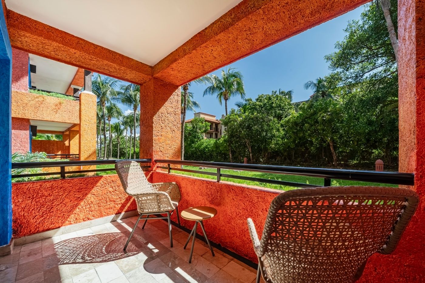 Iberostar-Waves-Tucan-Room-12