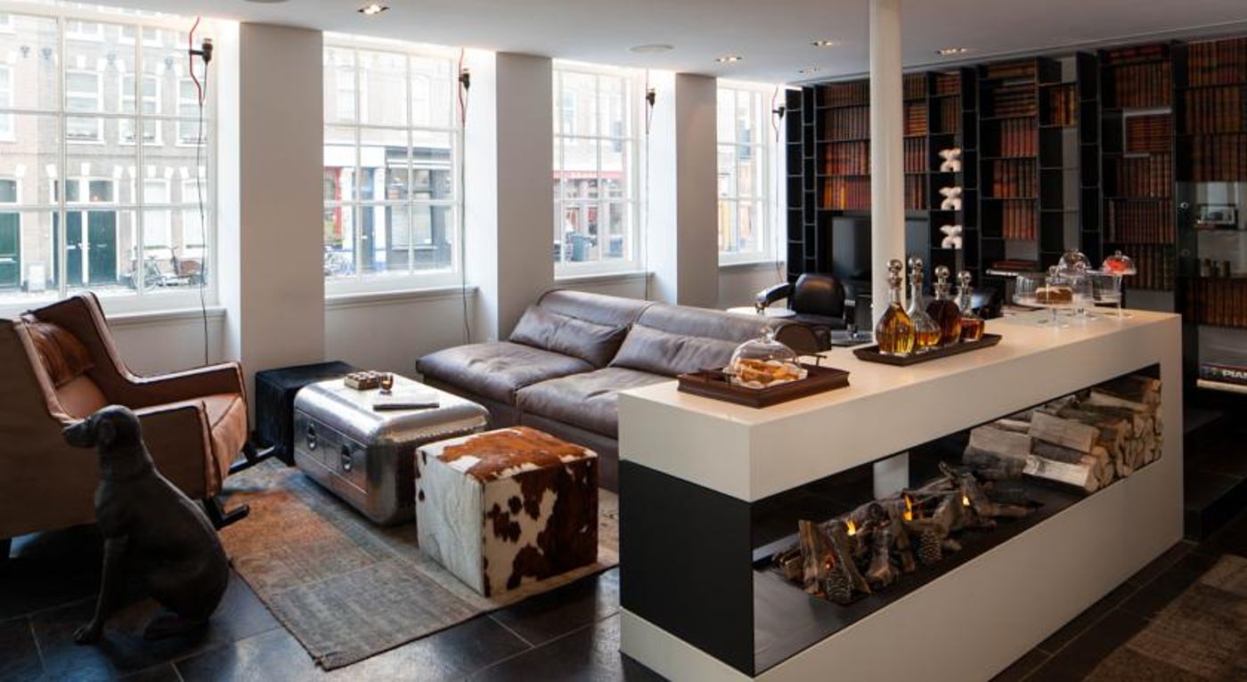 SIR-Albert-Hotel--part-of-Sircle-Collection-Lobby-14