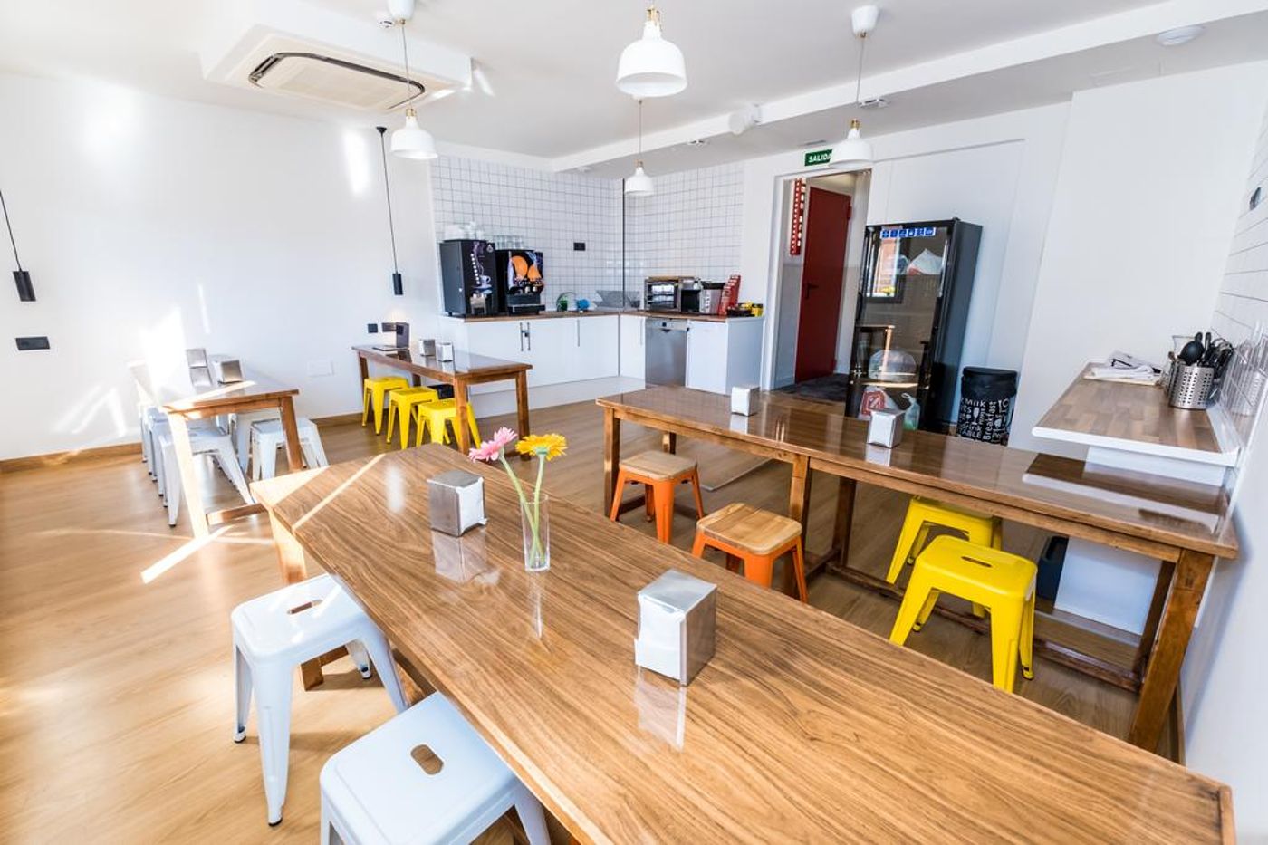 Far-Home-Bernabeu-Restaurant-8