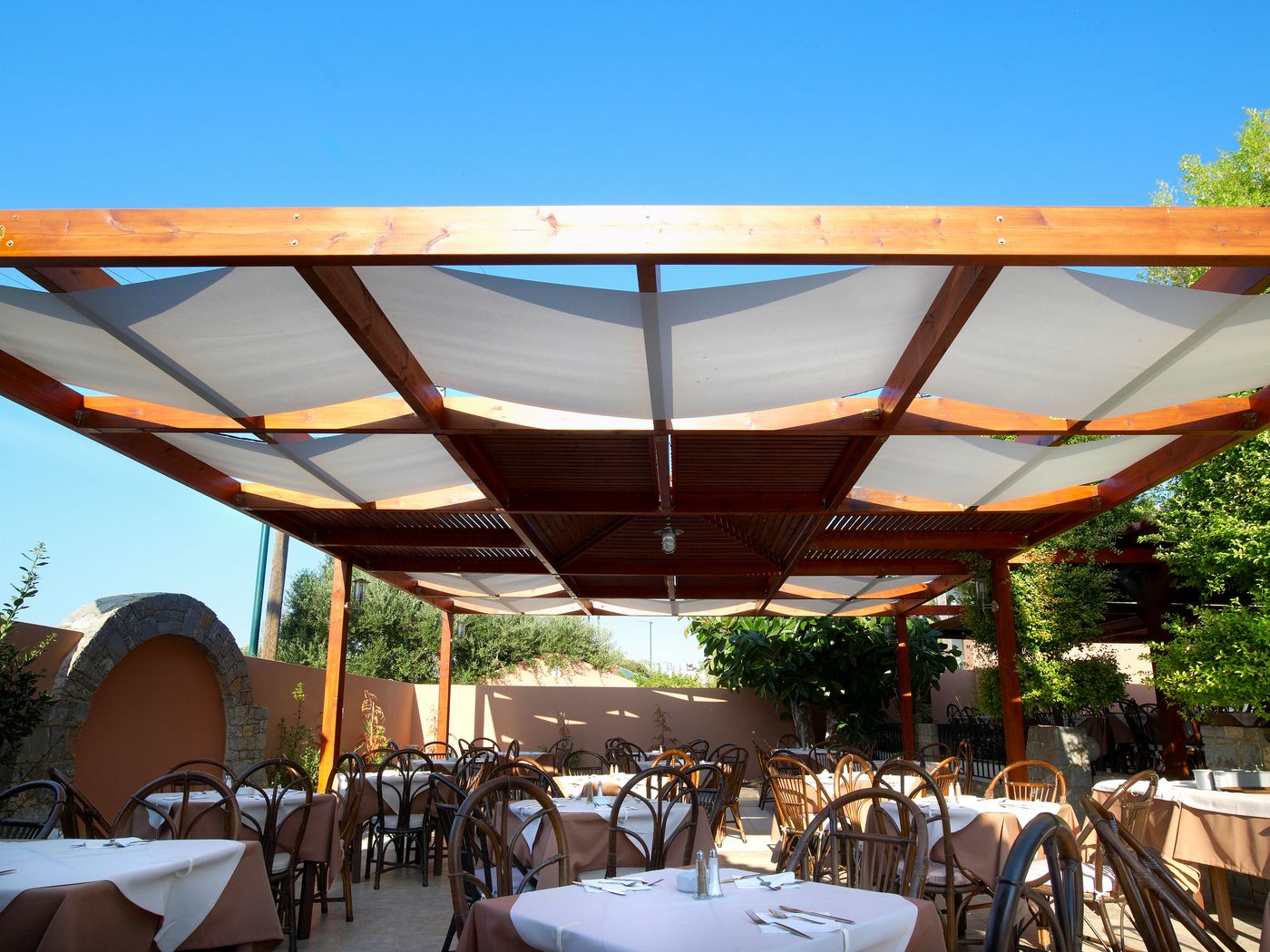 Katrin-Hotel-and-Bungalows-Restaurant-13