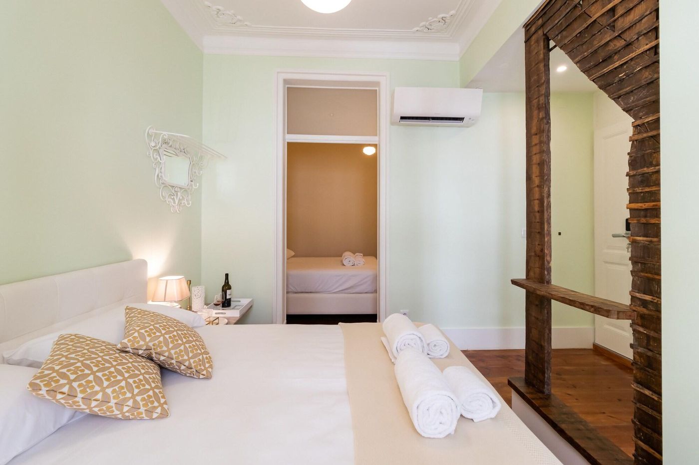 1898-Home---Suites-Room-5