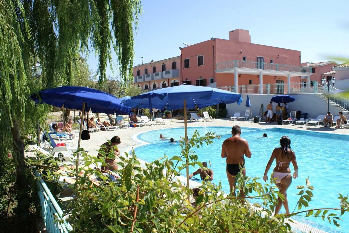 Gli-Ontani-Residence-Hotel-General-view-8