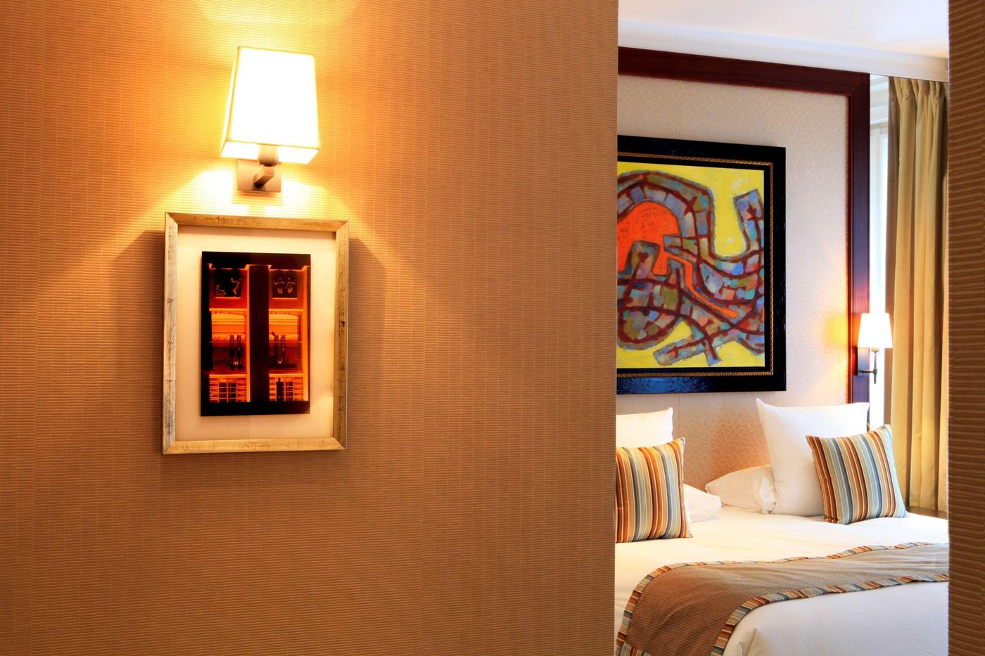 Folkestone-Opera-Room-6