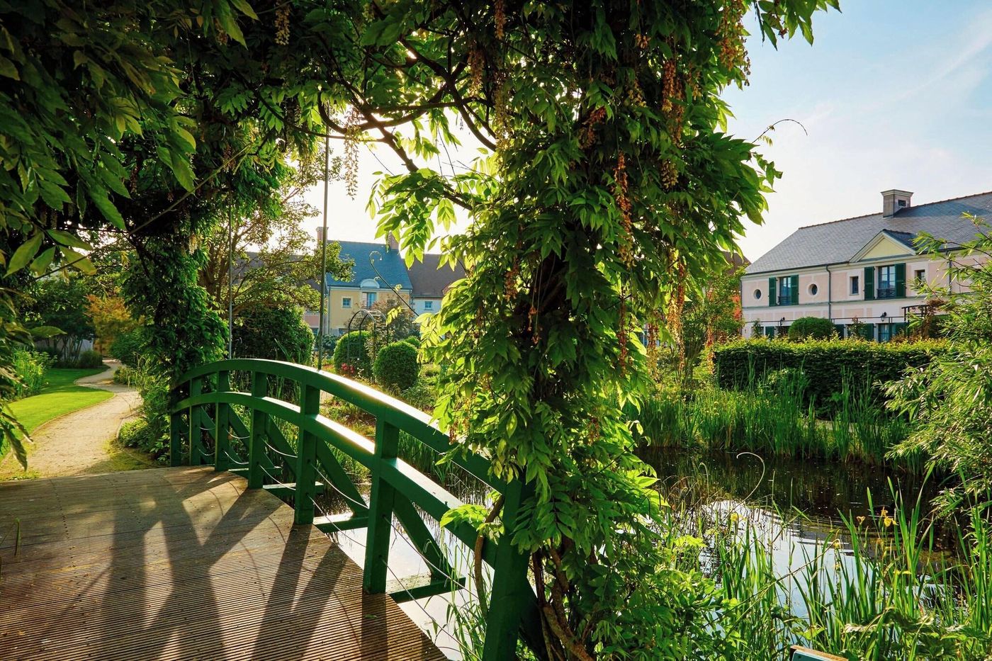 Marriott-s-Village-d-lle-de-France-General-view-37