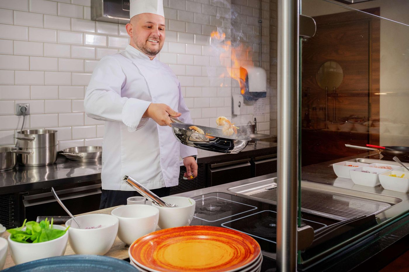 DoubleTree-by-Hilton-Krakow-Hotel---Convention-Cen-Restaurant-52