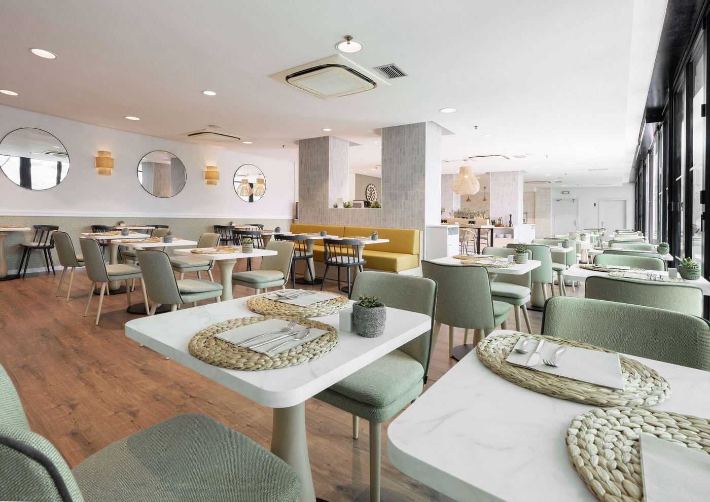 Malaga-Alameda-Centro-Affiliated-by-Melia-Restaurant-34