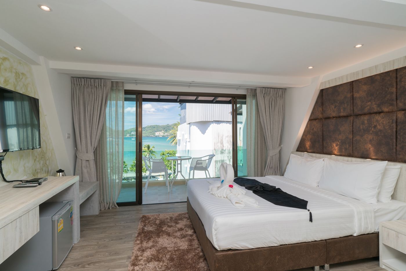 Patong-Swiss-Room-31