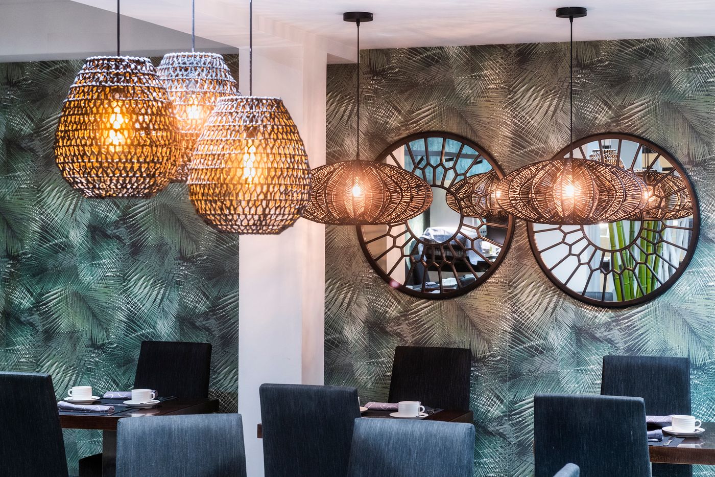 Salles-Hotel-Aeroport-de-Girona-Restaurant-27