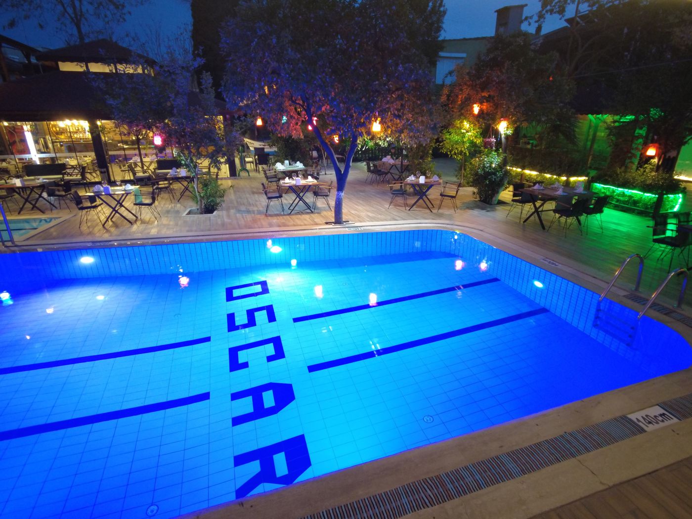 Oscar-Boutique-Hotel-Pool-24