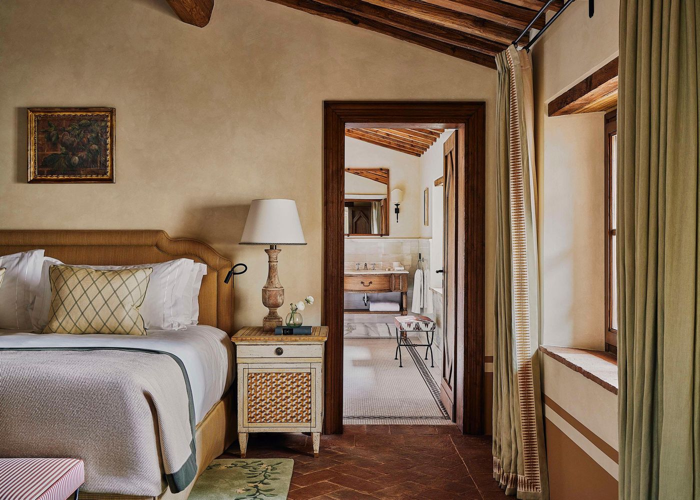 Castello-Di-Casole--A-Belmond-Hotel--Tuscany-Room-26