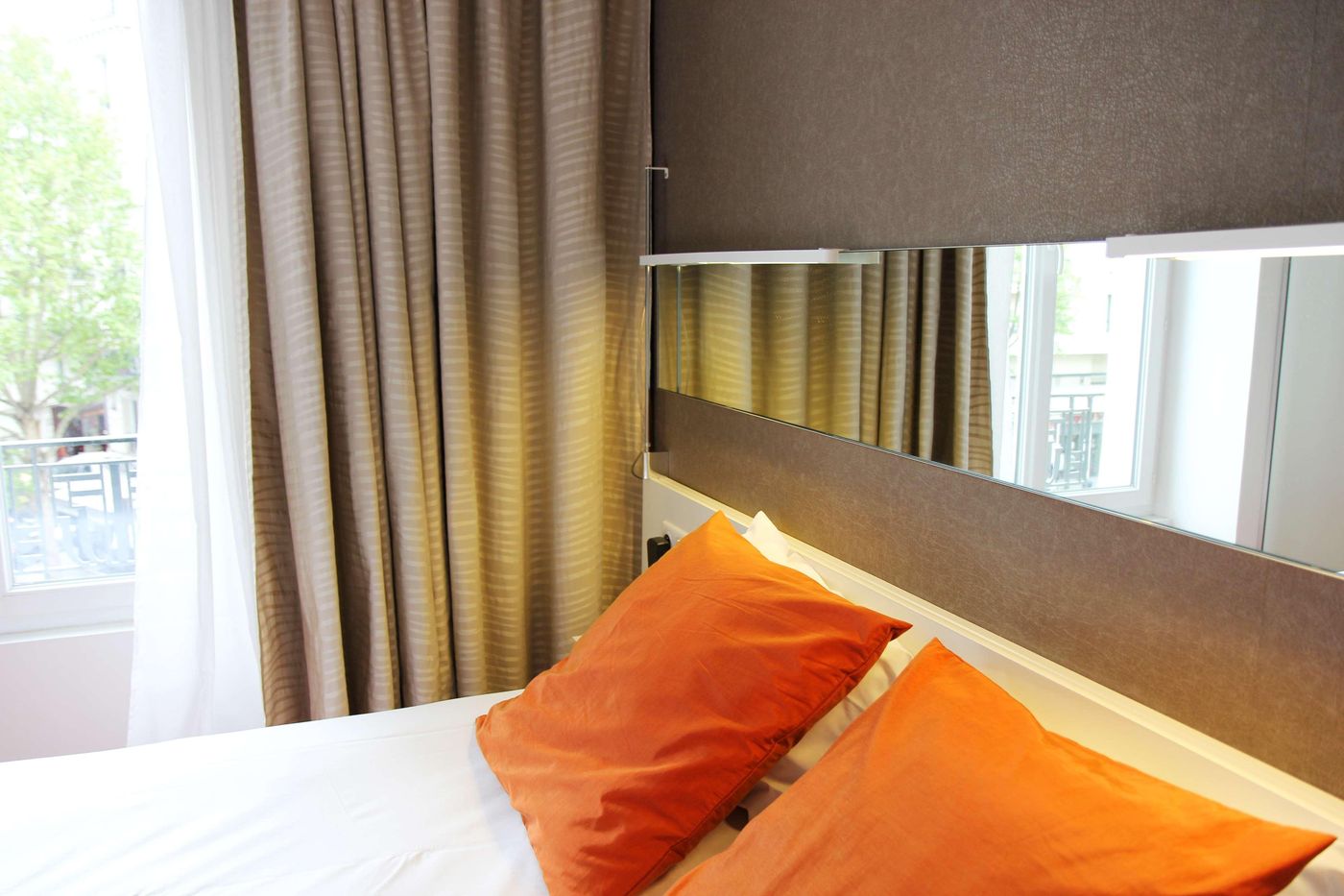 Best-Western-Hotel-Le-Montparnasse-Room-19