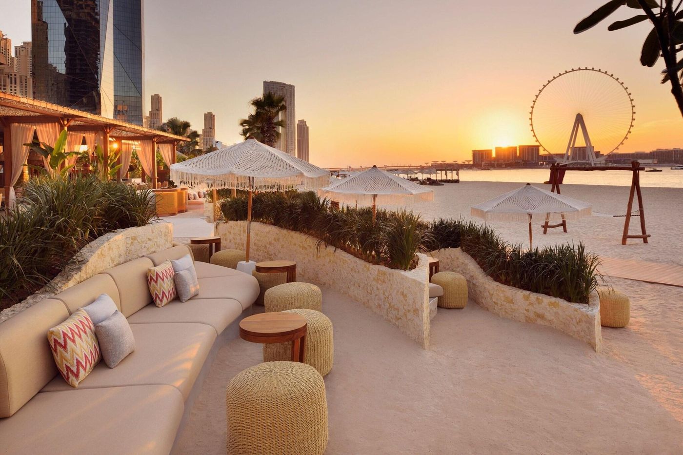 The-Ritz-Carlton--Dubai-Beach-96