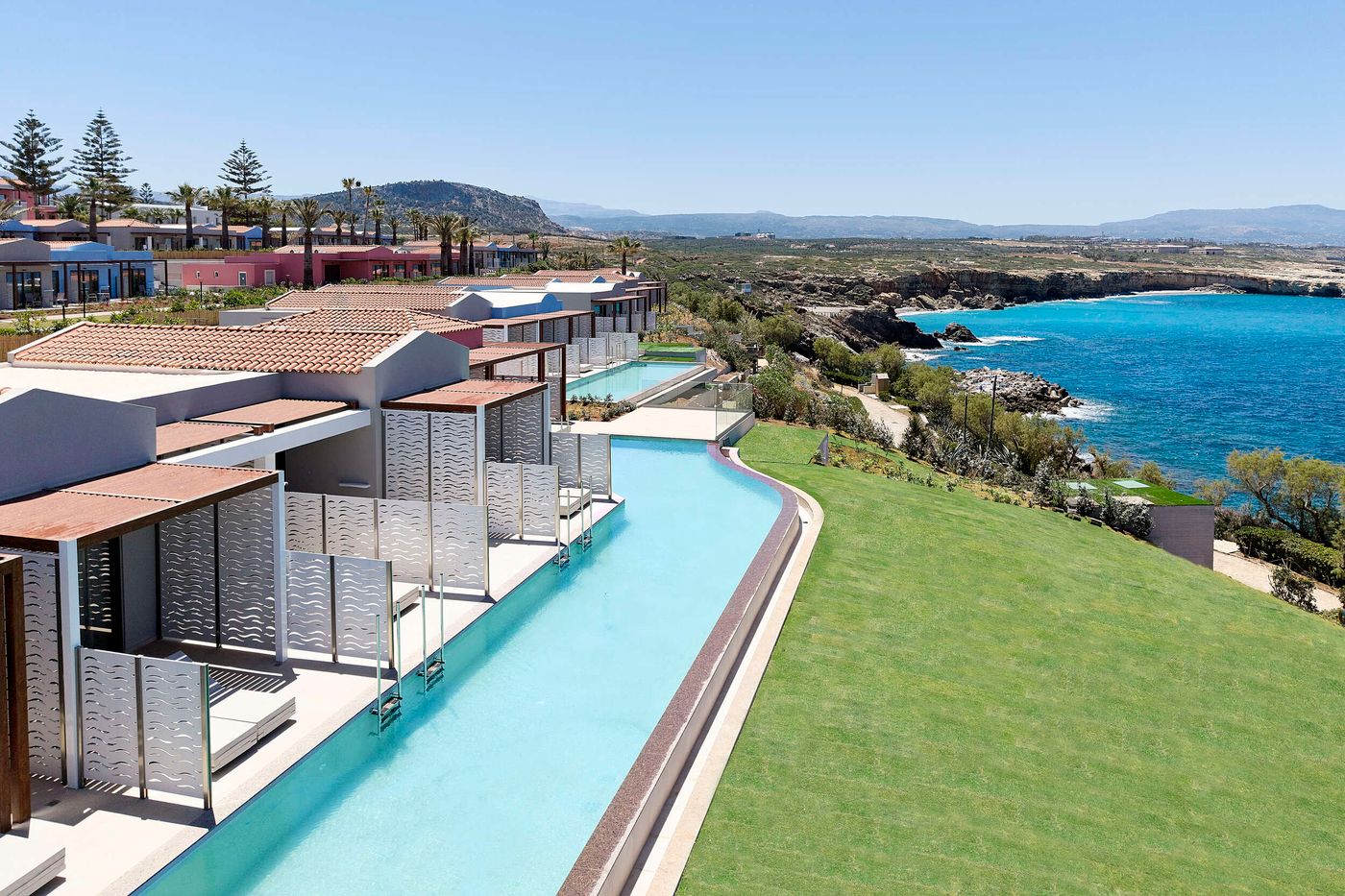 02.10.25 Creta Panorama