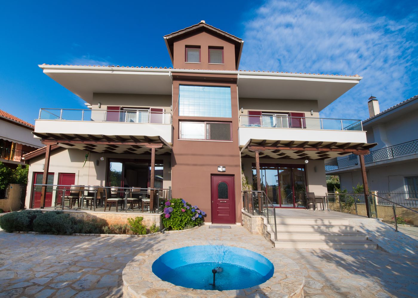 Christina-Studios-General-view-8